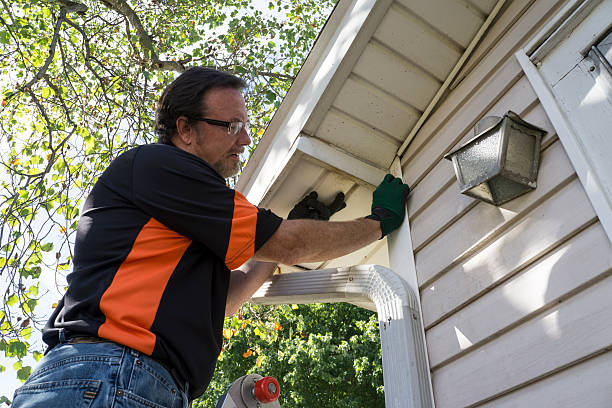 Best Property Management Cleanouts  in Lliams Bay, WI